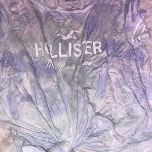 Cute shirt u can untie it too!